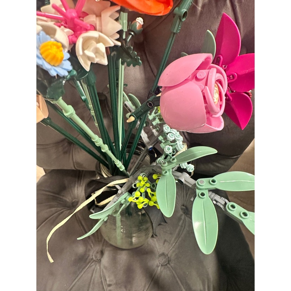 LEGO Botanicals Pretty Pink Flower Bouquet Building Set 10342 749 Pieces - Picture 2 of 5